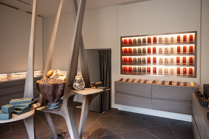 Skulptur La Chocolaterie Du Chambard · Olivier Nasti & Jordan Gasco, Chocolatier à Kaysersberg Vignoble