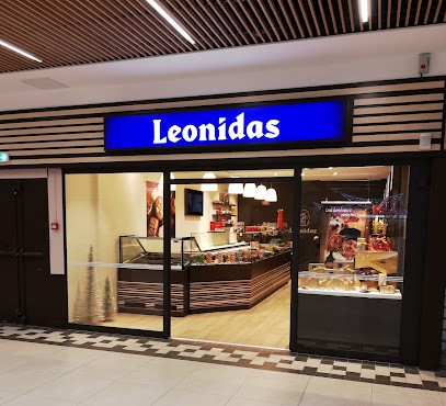 Leonidas Pluneret, Chocolatier à Pluneret