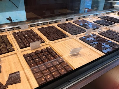 Ōkui Chocolatier, Chocolatier à Fougères