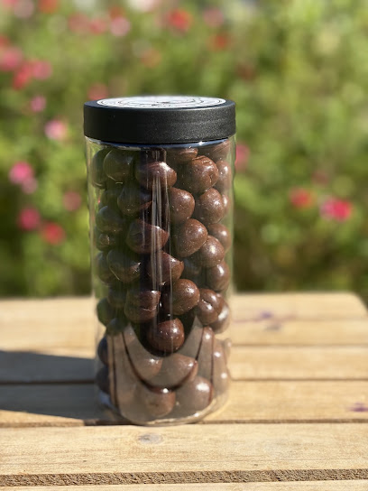 Chocolaterie Billes De Choc Charente, Un Défi: Essayer D'en Manger Qu'une Seule !, Chocolatier à Asnières-sur-Nouère
